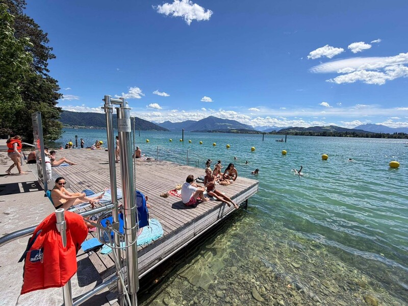 Premiere in Cham / Zugersee 🎶 OPENAIR SALSA & BACHATA AM SEE «SUNSET EDITION» 🎶 mit DJ THEO